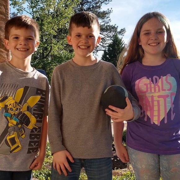 Meet your Posher, Jessie - Picture 3 of 3